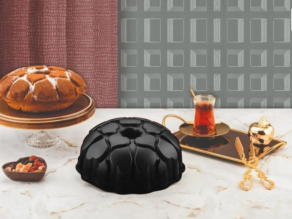 Kek Kalıpları Serisi Kalp Model Döküm Kek Kalıbı 26 cm - Siyah