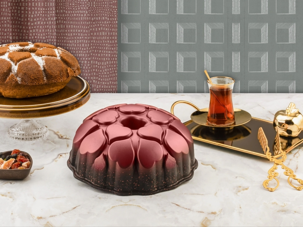 Kek Kalıpları Serisi Kalp Model Döküm Kek Kalıbı 26 cm