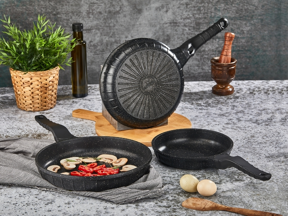 Tavalar Serisi 3 Prç Döküm Tava Set - Siyah